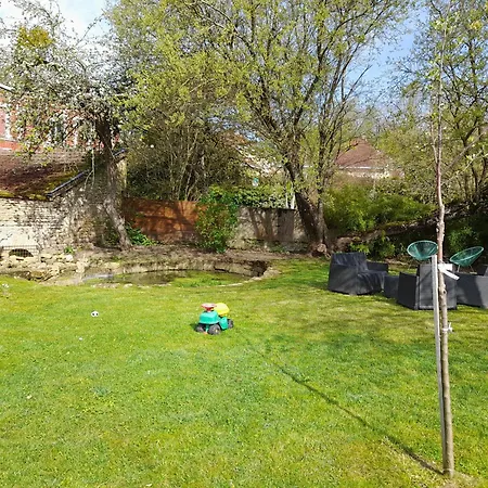 Maison De Caractere O Naturel Buzancy (Ardennes)